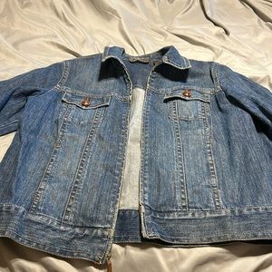 Women’s denim jacket